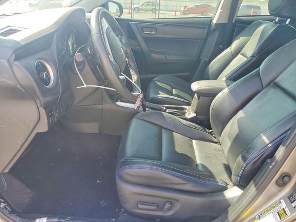 2017 TOYOTA COROLLA