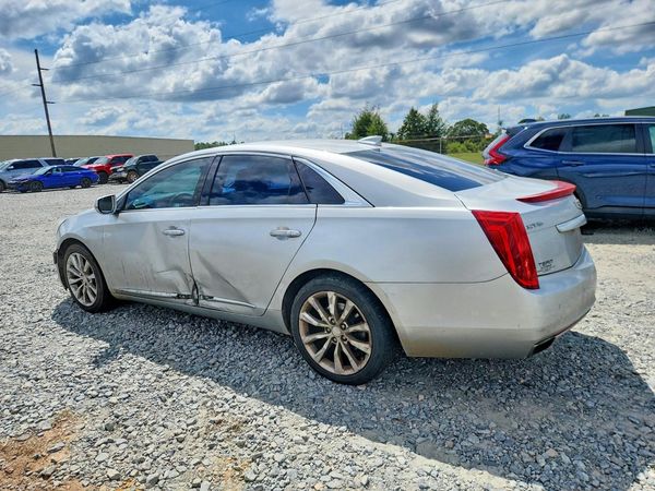 2017 CADILLAC XTS Luxury