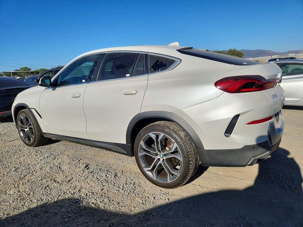 2021 BMW X6