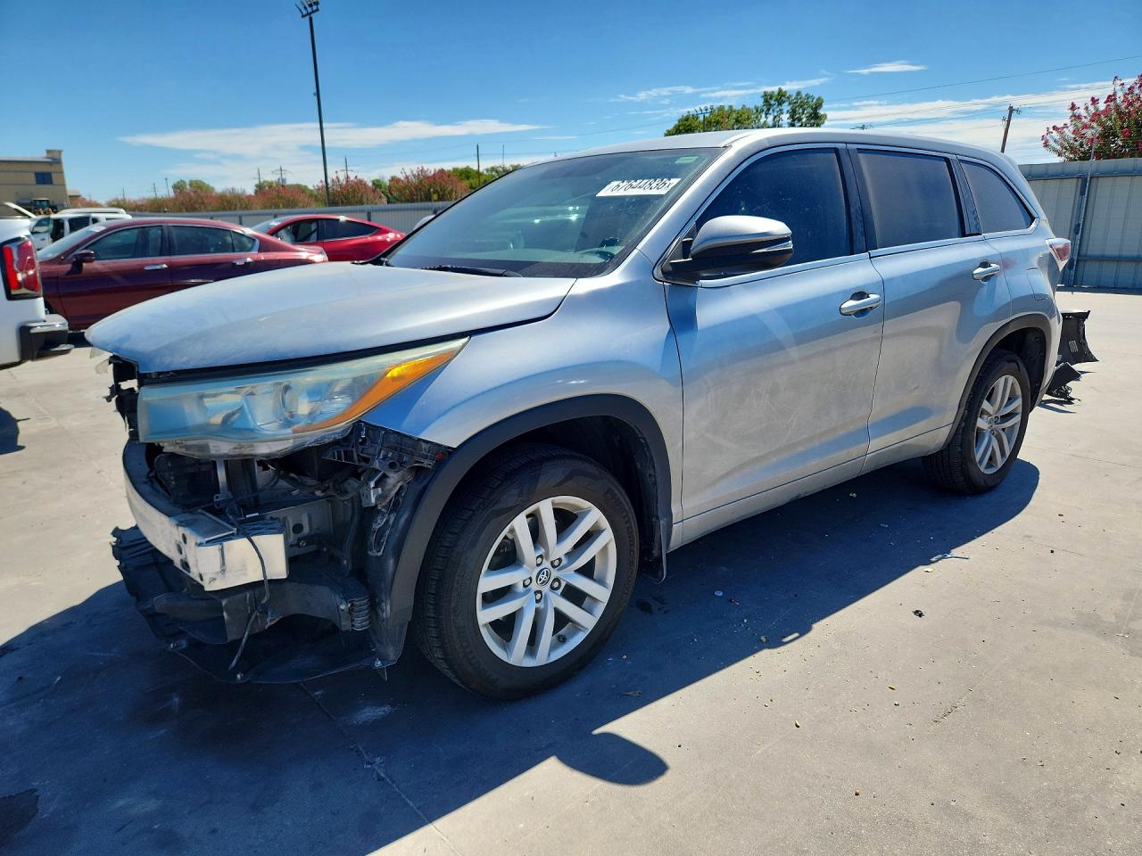 2016 TOYOTA HIGHLANDER