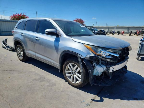 2016 TOYOTA HIGHLANDER