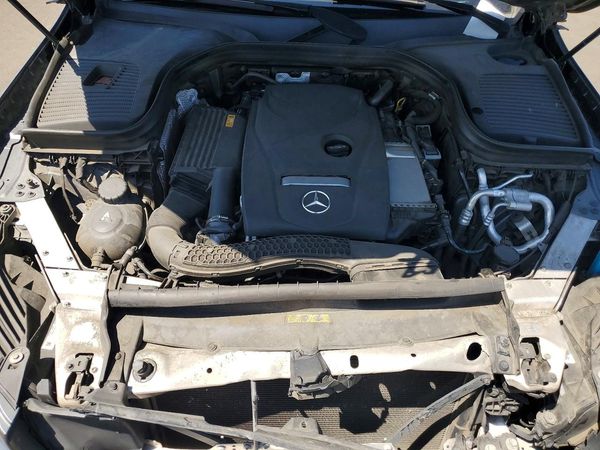 2018 MERCEDES-BENZ 300