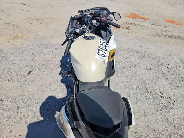 2022 KAWASAKI EX400
