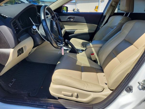 2016 ACURA ILX
