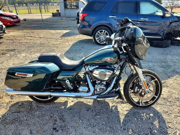2024 HARLEY-DAVIDSON FLHX