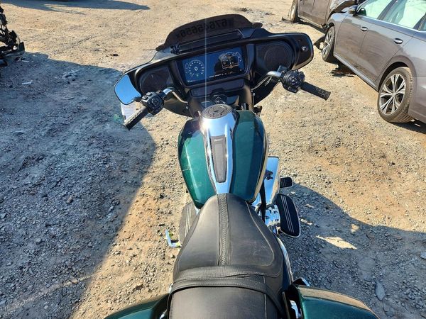 2024 HARLEY-DAVIDSON FLHX