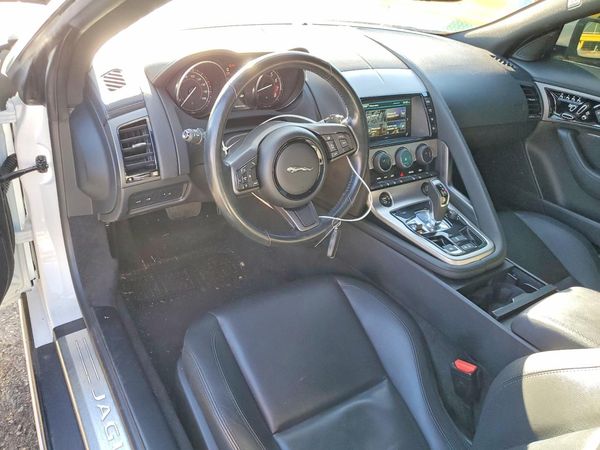 2017 JAGUAR F-TYPE