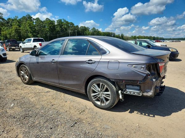 2015 TOYOTA CAMRY