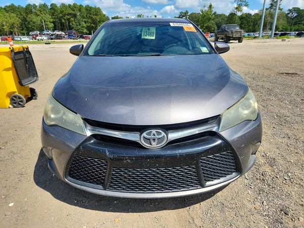 2015 TOYOTA CAMRY
