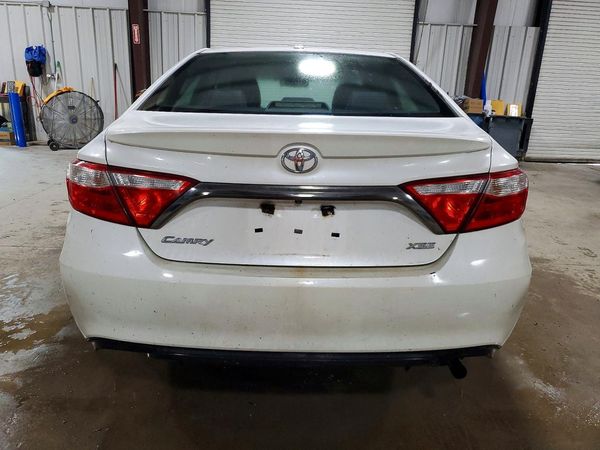2016 TOYOTA CAMRY — DIRR