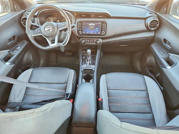 2022 NISSAN KICKS SR