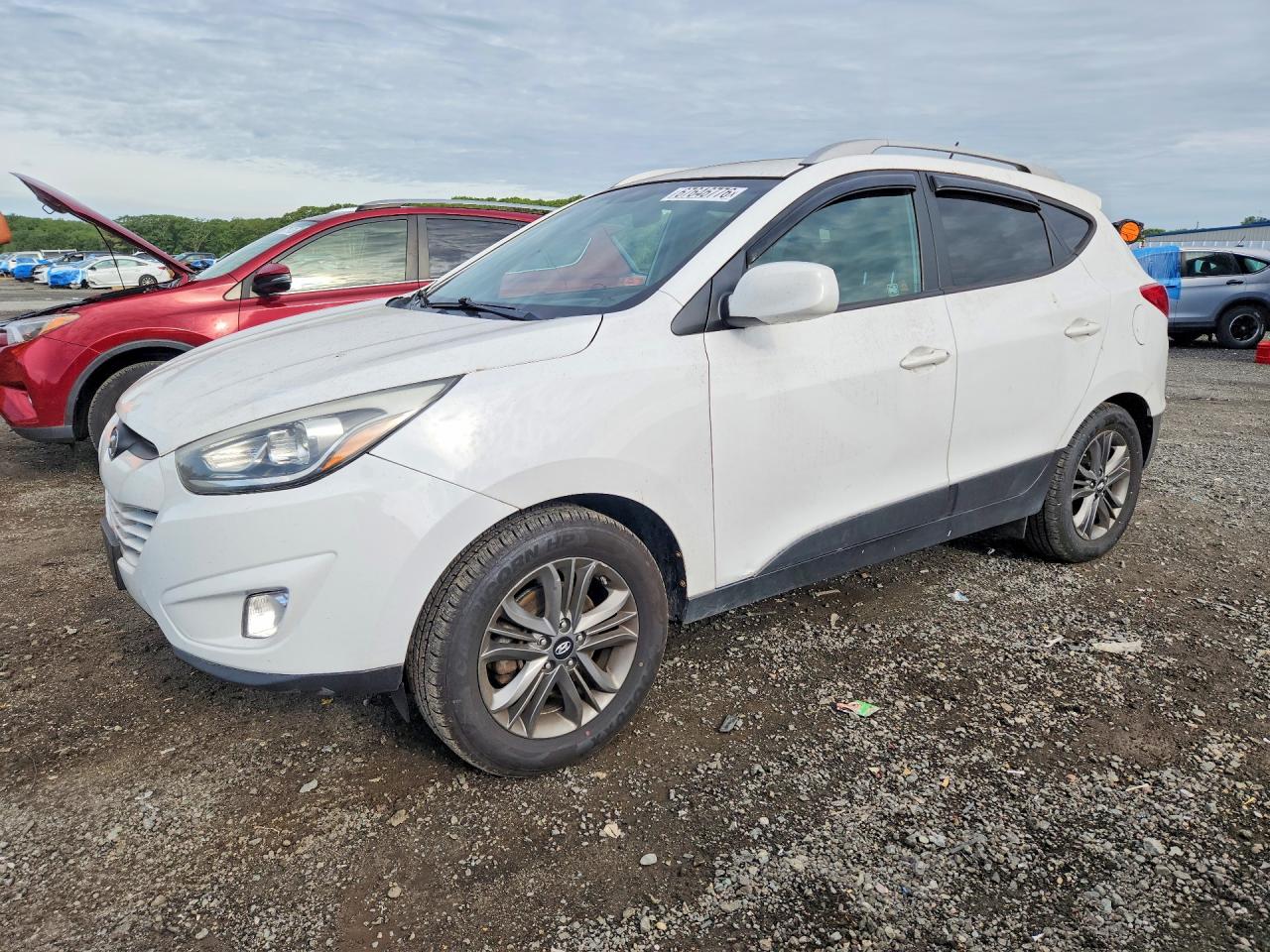 2015 HYUNDAI TUCSON GLS (Middle)