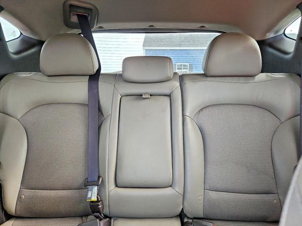 2015 HYUNDAI TUCSON GLS (Middle)