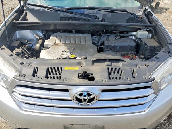 2012 TOYOTA HIGHLANDER Base/Hybrid