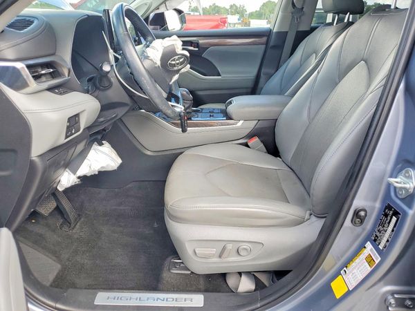 2023 TOYOTA HIGHLANDER
