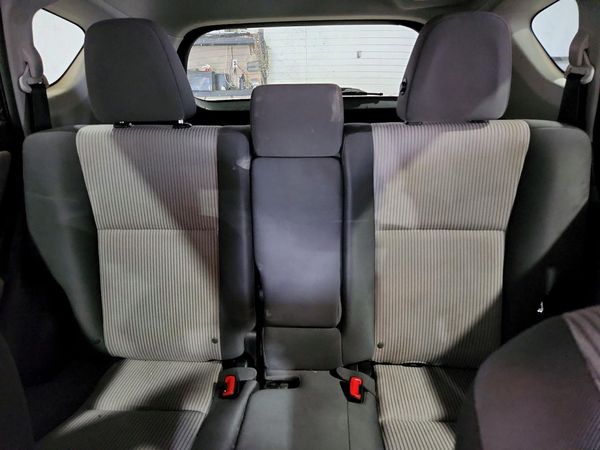 2015 TOYOTA RAV4 LE (X Grade)