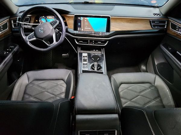 2025 VOLKSWAGEN ATLAS