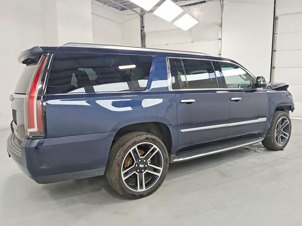 2018 CADILLAC ESCALADE ESV Luxury — PSRA
