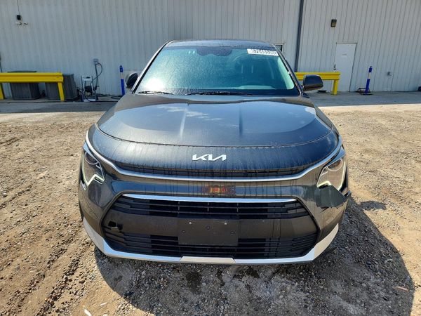 2026 KIA NIRO LX