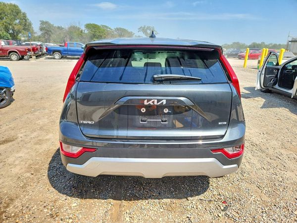 2026 KIA NIRO LX