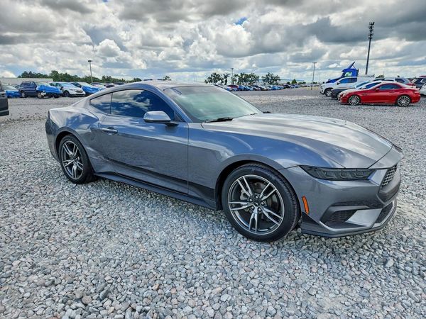 2025 FORD MUSTANG