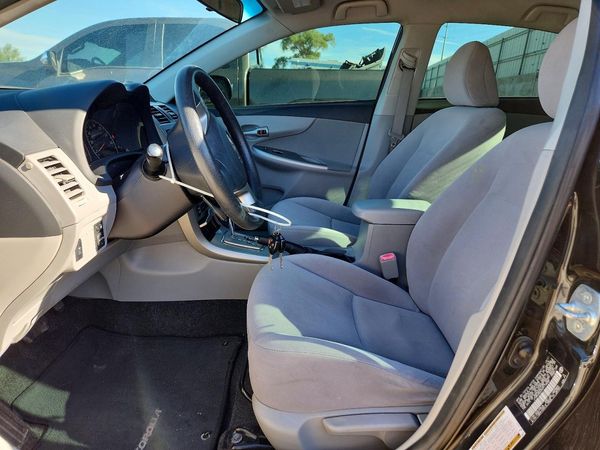 2012 TOYOTA COROLLA