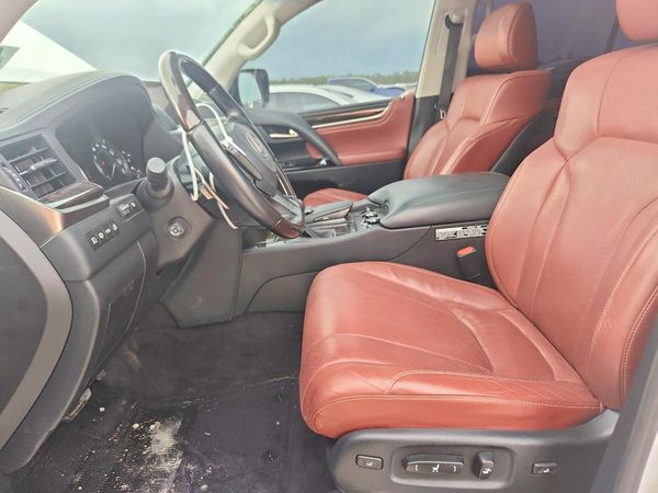 2018 LEXUS LX