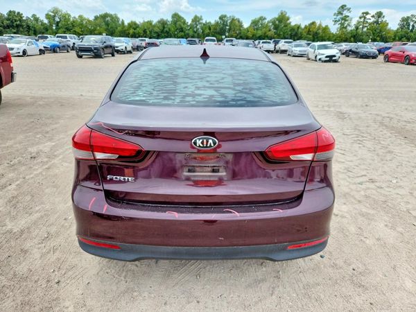 2018 KIA FORTE