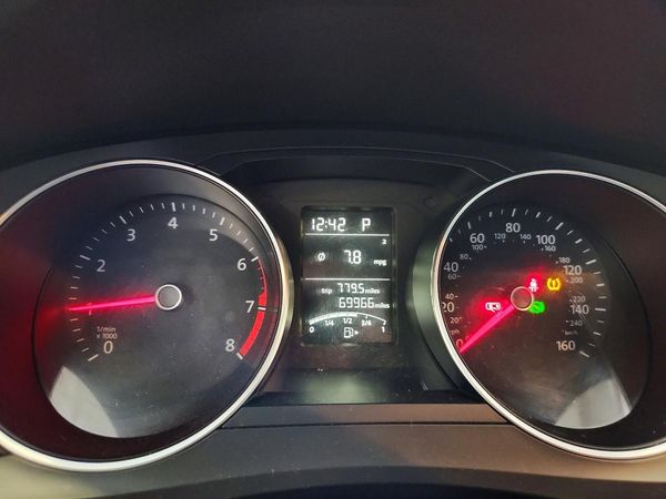 2018 VOLKSWAGEN JETTA