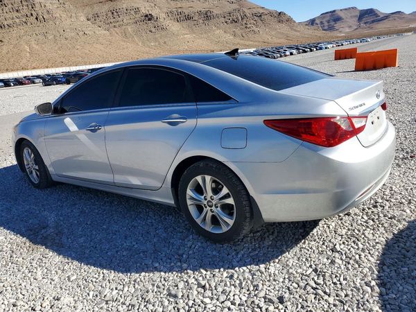 2012 HYUNDAI SONATA