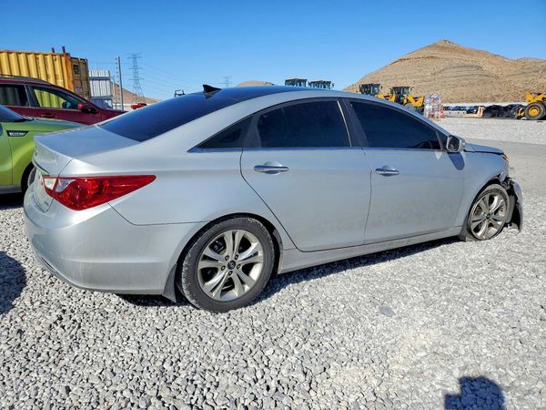 2012 HYUNDAI SONATA