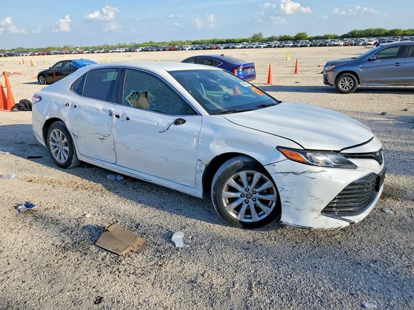 2020 TOYOTA CAMRY