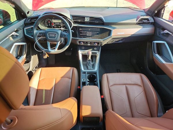 2022 AUDI Q3