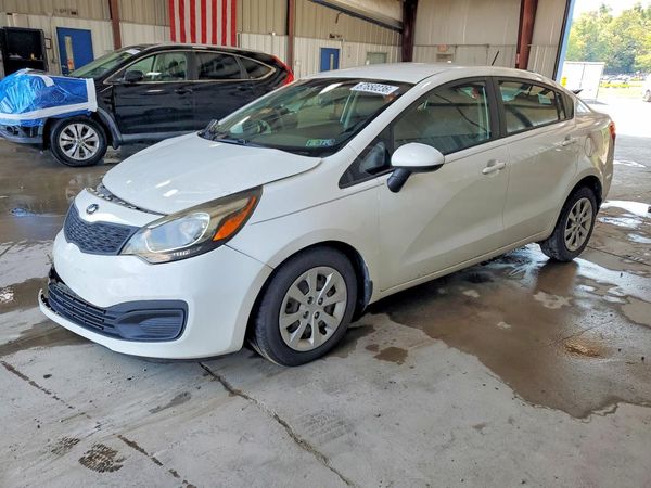 2013 KIA RIO