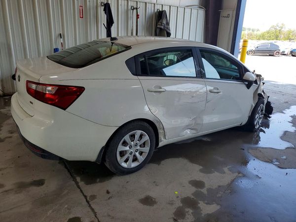 2013 KIA RIO
