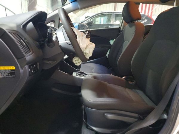 2013 KIA RIO