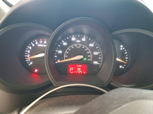 2013 KIA RIO
