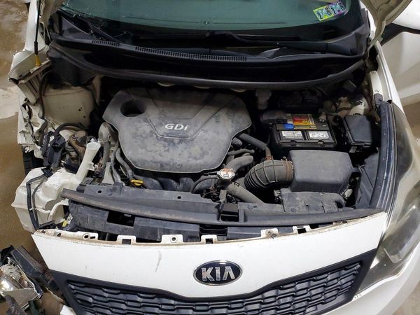 2013 KIA RIO