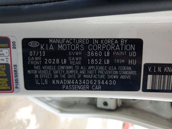 2013 KIA RIO