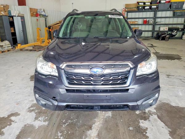 2018 SUBARU FORESTER Premium+ES
