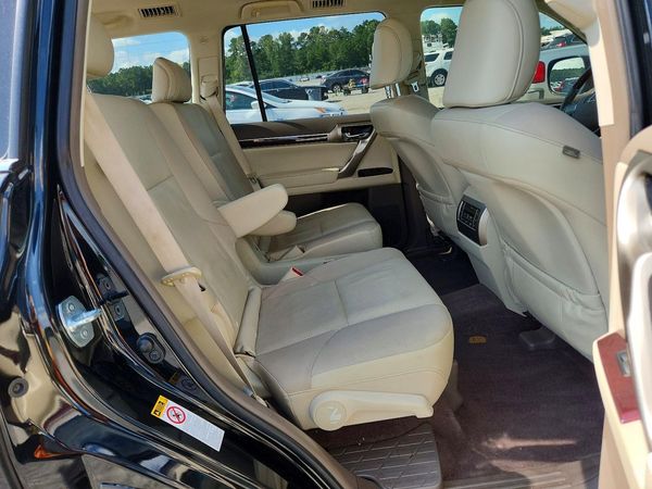 2017 LEXUS GX