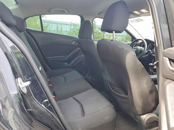 2015 MAZDA 3 Sport/GX