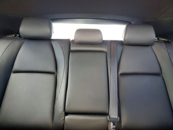2022 MAZDA 3 Select Package