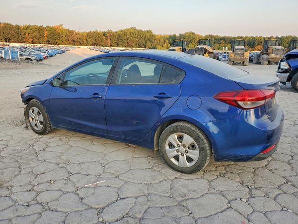 2018 KIA FORTE LX Base