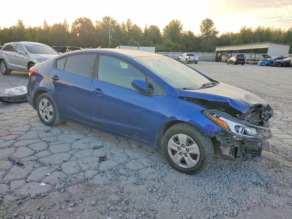 2018 KIA FORTE LX Base