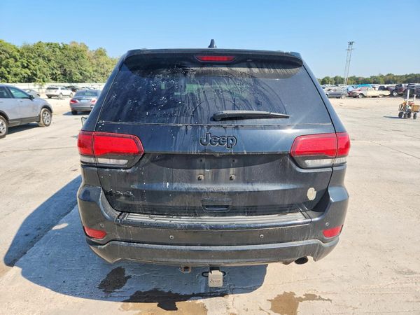 2018 JEEP GRAND CHEROKEE Laredo