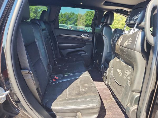 2018 JEEP GRAND CHEROKEE Laredo