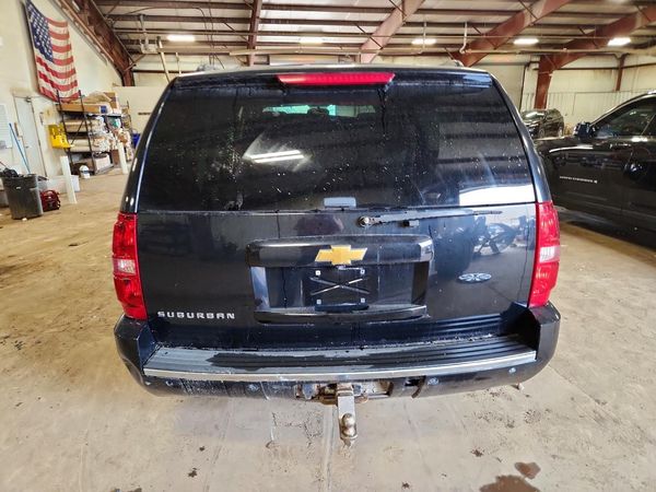 2013 CHEVROLET SUBURBAN LTZ — DIRR