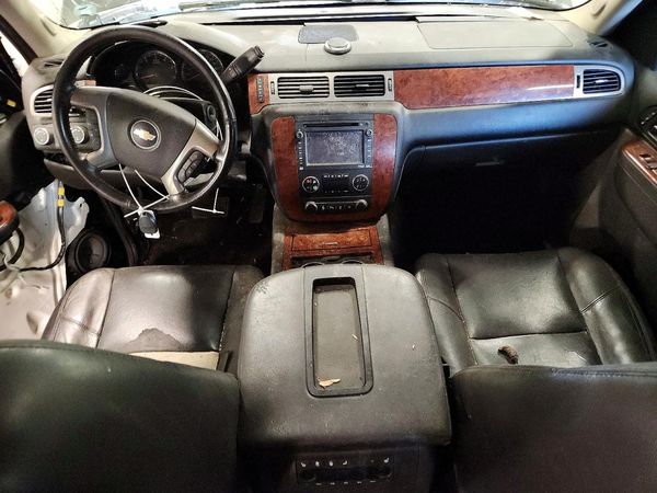 2013 CHEVROLET SUBURBAN LTZ — CKPT