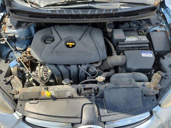 2012 HYUNDAI ELANTRA GLS(Middle grade)